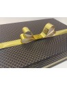 CAJA MOD. AZUL PUNTO DORADO 29CM X 39CM + 9CM