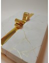 CAJA PAPEL MARMOL LINEA DORADA  25CM X 25CM + 8CM